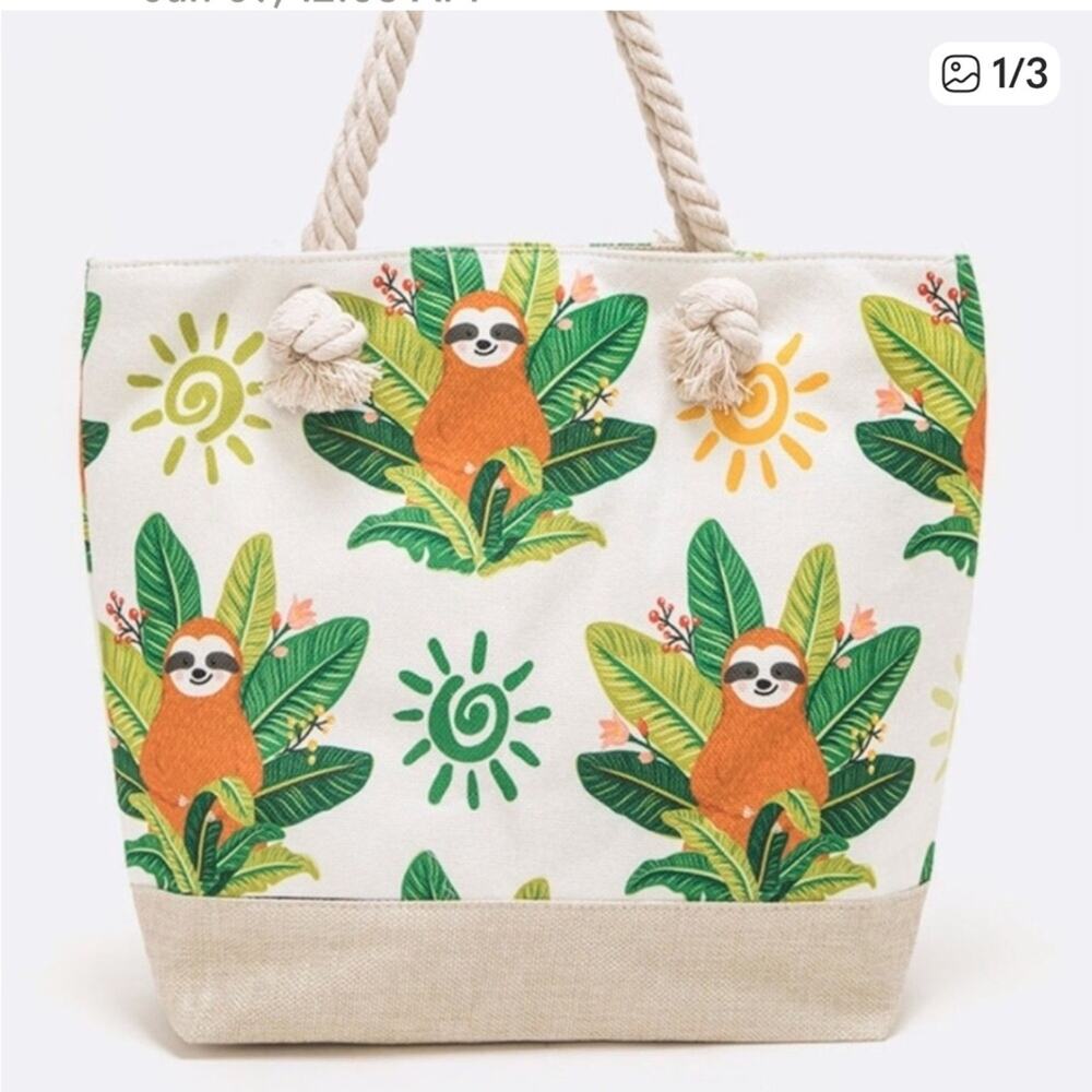 Canvas Sloth Print Tote Bag in Cream and Green - Casual Tropical Beach Bag NWT - Picture 4 of 4